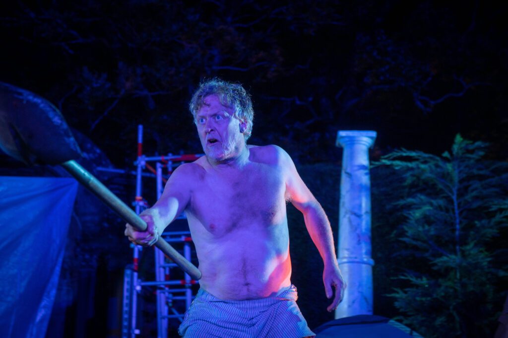 Damien Ryan in Timon of Athens at the Leura Shakespeare Festival (2024). Image by Kathy Luu