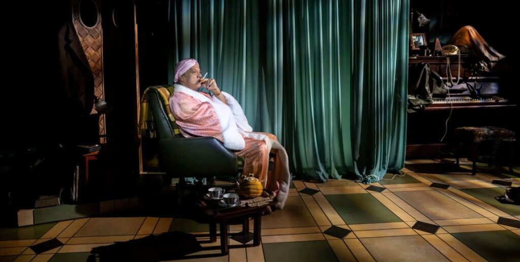 Simon Burke in The Elocution of Benjamin Franklin - Photo by Brett Boardman