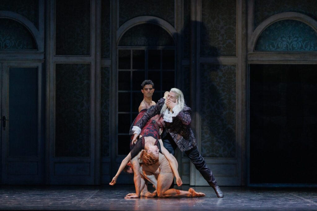 Dracula, Adelaide Festival Theatre (2026). Photo by Jonathan VDK