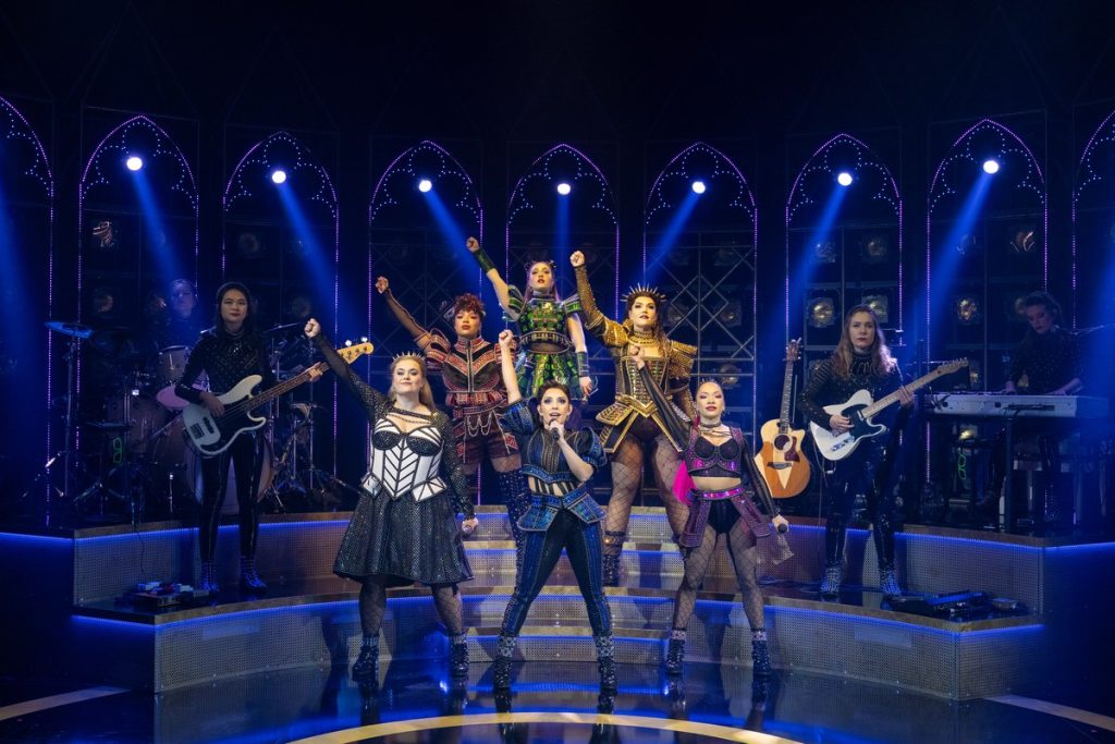 SIX 2026/27 Australian Tour Cast. Photo: James D. Morgan